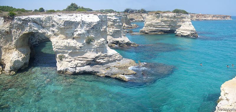 Priaa de Torre Sant'Andrea, perto de Lecce, é um dos muitos lugares paradisíacos na Itália