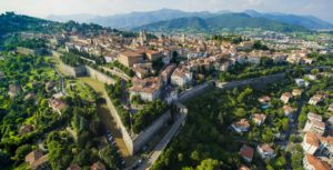 Bergamo, na Itália, e sua incrível muralha, patrimônio Mundial pela Unesco, vistas de cima